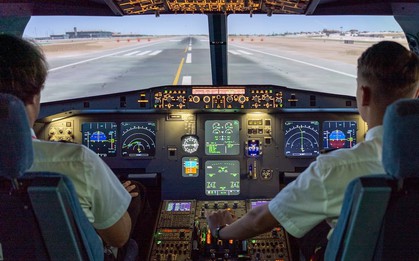 Chuyện khó hiểu trên chuyến bay Flydubai: Sao một kẻ nguy hiểm như thế lại được tuyển làm cơ phó?