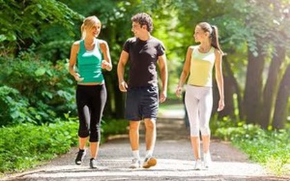 Mỗi ngày đi bộ bao nhiêu bước là tốt nhất?