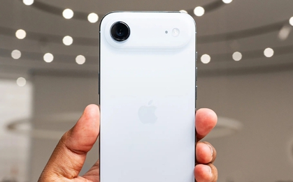 Chiếc iPhone giảm giá kỷ lục thời điểm giáp Tết Nguyên đán 2026