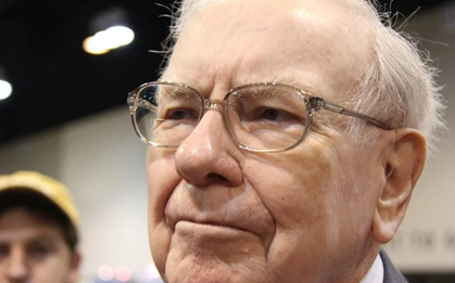 Không phải vàng, Warren Buffett bán 12,5 tỷ USD cổ phiếu để đầu tư 1 loại tài sản ngắn hạn sinh lời cao, ít rủi ro, đảm bảo thu hồi vốn ngay trước khi nghỉ hưu