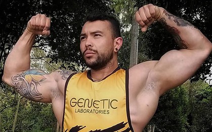 Nhà vô địch thể hình đột tử ngay giữa buổi tập, cả phòng gym bàng hoàng