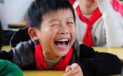 Cư dân mạng cười bò phát hiện 1 điểm chung của học sinh Việt Nam, Trung Quốc, Hàn Quốc: Hoá ra chúng ta đều từng nói tiếng Anh "quê" như này!