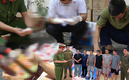 Tịch thu hàng tấn tang vật sau khi khám xét 5 địa điểm: "Giật mình" danh sách hạt nêm, nước mắm giả