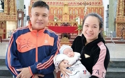 Hành trình tìm con và cái kết viên mãn: Thiên thần nhỏ chào đời sau gần 10 năm chờ đợi và 8 lần chuyển phôi