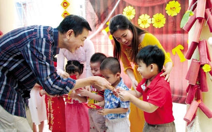 Tết dạy 7 CHỮ này, con cái đi đâu cũng khiến cha mẹ nở mặt nở mũi vì được khen giáo dục con quá hay!