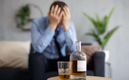 Một sai lầm sau khi uống rượu có thể sinh ra chất cực độc cho gan