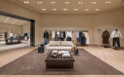 Hé lộ không gian cửa hàng thân thiện với môi trường của Massimo Dutti tại Crescent Mall