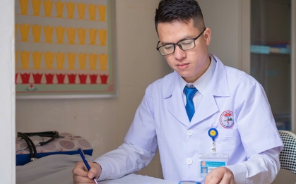 Tết hồi sinh của bác sĩ trẻ từng kiệt sức bên máy lọc máu