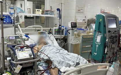 Ngừng tim sau 5 phút nhập viện, người đàn ông 43 tuổi giành lại sự sống nhờ ECMO