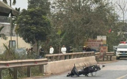 Nam thanh niên chưa rõ danh tính gặp tai nạn tử vong trên đường