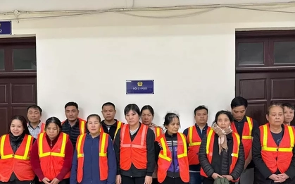 Công an Hà Nội triệt phá sới bạc trên thuyền neo giữa sông Hồng