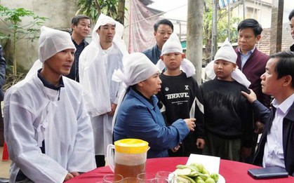 Vụ lật đò chở 7 người: Tìm thấy 2 ông cháu, sông Gianh phủ màu tang thương