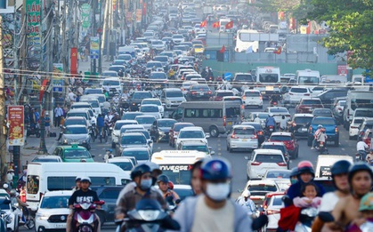 Mùng 4 Tết, biển Vũng Tàu lập kỷ lục về lượng khách du xuân