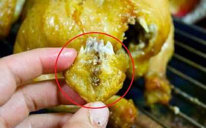 Bộ phận "vừa bẩn vừa độc" của con gà, nhiều người không biết tưởng đại bổ