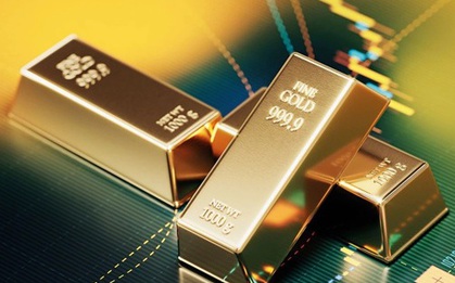Vàng bật tăng mạnh cuối tuần, chuyên gia dự báo còn dư địa đi lên tuần tới