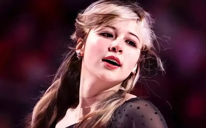 Dung mạo 'thiên thần băng' nổi loạn giúp Mỹ giải cơn khát vàng