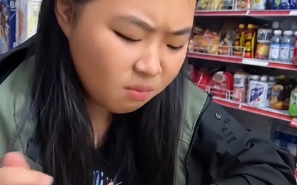 Quay video bữa cơm nhà mình, một bà mẹ khiến cư dân mạng toát mồ hôi: "Tôi không ngồi ăn, chỉ xem thôi mà cũng 'ngộp thở'"