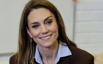 "Cảm xúc thật" của Vương phi Kate dành cho chị em Công chúa Beatrice - Eugenie: Thân thiết hay cảnh giác?