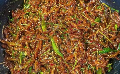 Sau Tết, 1 loại thực phẩm quen thuộc dễ khiến không gian bếp trở nên nặng nề nếu dùng sai cách