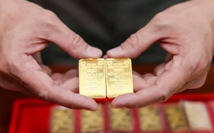 Tiền bán vàng chuyển vào tài khoản cá nhân có phải đóng thuế không?