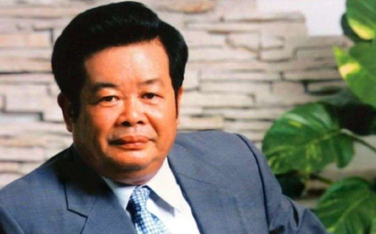 Chân dung vị tỷ phú lấy vợ mù, bắt con trai làm công nhân và cái kết ngỡ ngàng