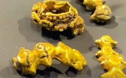 Nhặt được vàng khi đi đánh cá, ngư dân mang đi kiểm tra thì sốc nặng