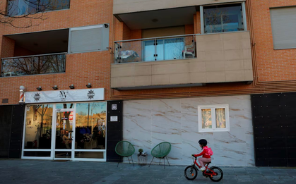 Buồn của người trẻ sống giữa nền kinh tế top đầu thế giới: Bỏ 2,5 tỷ đồng chỉ để mua một phòng ngủ trong nhà