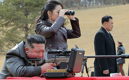 Con gái nhà lãnh đạo Triều Tiên Kim Jong-un khai hỏa súng bắn tỉa