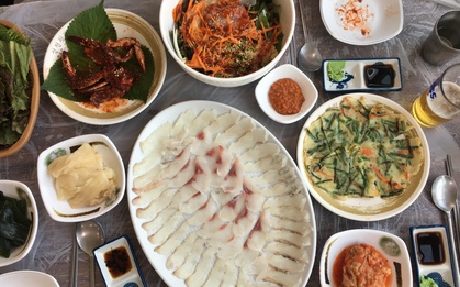 Khách Việt lặn lội sang tận Hàn Quốc để thử món đặc sản hot trên phim, nhưng "đời không như mơ"