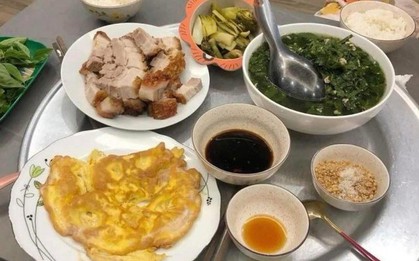 Mâm cơm dậy sóng MXH: Chỉ 1 cái liếc của mẹ chồng, nàng dâu ngơ ngẩn không biết mình sai ở đâu