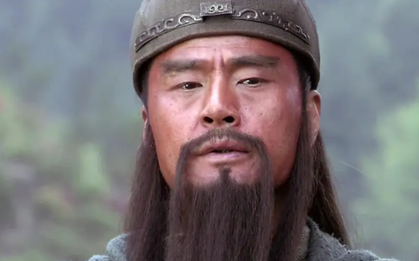 Quan Vũ ngã ngựa mới tỉnh ngộ: Lưu Bị không phải là chủ Thục Hán, kẻ đứng sau thực sự là người này