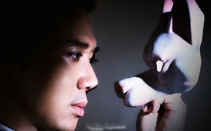 Trấn Thành đang che giấu điều gì sau chiếc mặt nạ của mình?