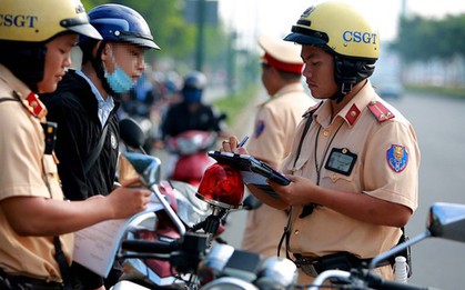 Công bố đường dây nóng để người dân phản ánh cảnh sát giao thông có biểu hiện tiêu cực