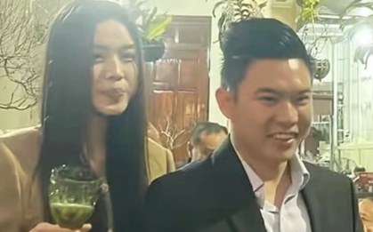 Đỗ Thị Hà bị "tóm dính" qua camera thường, hành động khư khư với chồng doanh nhân gây chú ý