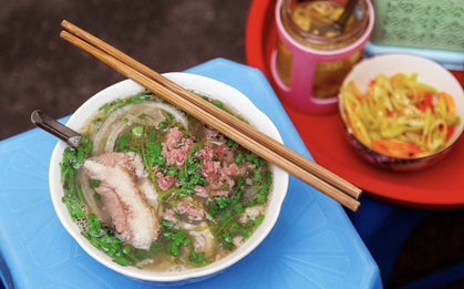 Phở Tư Lùn Ấu Triệu bị xử phạt do vi phạm vệ sinh, an toàn thực phẩm