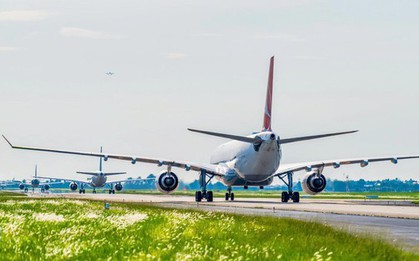 Nhiều chuyến bay Trung Đông bị ảnh hưởng, 3 máy bay mắc kẹt tại Nội Bài