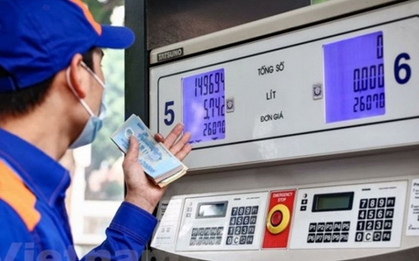 Phát hiện cây xăng găm hàng, ngưng bán không lý do: Người dân gọi ngay đường dây nóng 1900 888 655