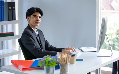 Nhà tuyển dụng hỏi: "Nếu công ty cấm uống cà phê, bạn còn làm việc được không?", câu trả lời của chàng trai khiến cả phòng phỏng vấn bất ngờ