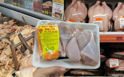 Mua gà đóng khay trong siêu thị: Nhân viên tiết lộ chi tiết "vàng" nhiều người bỏ qua