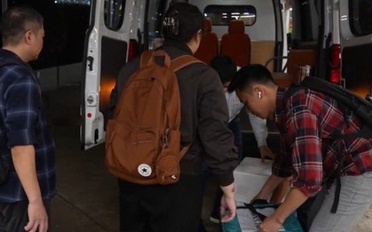 Chuyến bay đêm mang "sự sống" cho nhiều người