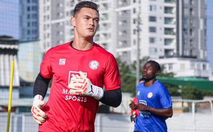 Hé lộ lý do VFF chưa công bố danh sách ĐTVN: Thủ môn Việt kiều vẫn phải chờ 1 tờ giấy từ FIFA