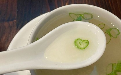 Nữ giới chăm ăn 4 thực phẩm màu trắng này như "BƠM" collagen: Dưỡng da, chống già, tốt cho xương khớp