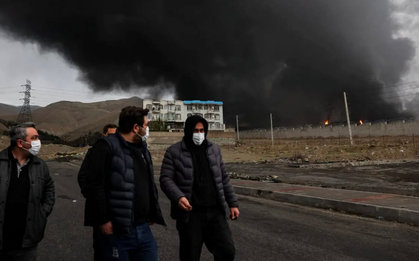 Phát hiện 13 siêu tàu chở dầu Iran liên tục di chuyển giữa chiến sự, thu về hơn 140 triệu USD/ngày nhờ Mỹ