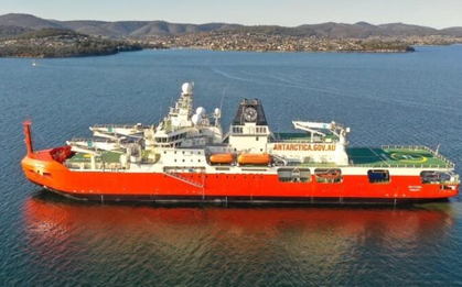 Cuba thiếu nhiên liệu trầm trọng, một tàu chở 730.000 thùng dầu thô bất ngờ tiến đến