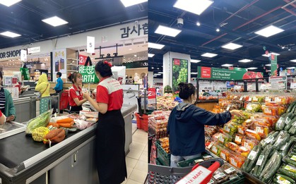 Mua rau siêu thị 23.000 mà ra chợ tận 40.000 đồng: Có phải bây giờ đi siêu thị rẻ hơn đi chợ?