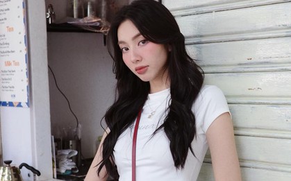 Mẹ Thuỳ Tiên bất ngờ đưa ra thông báo vỏn vẹn 4 chữ