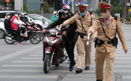 Công an có thông báo quan trọng tới tất cả người dân tham gia giao thông