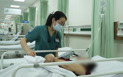 Số người nghi ngộ độc sau ăn bánh mì ở TP.HCM tăng lên 22