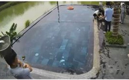 Đang đi nghỉ dưỡng, bác sĩ Bạch Mai kịp thời cứu bé 3 tuổi bị đuối nước