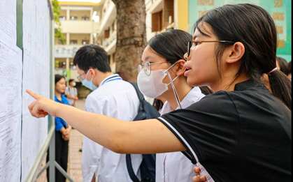 Hai trường chuyên ở Hà Nội công bố lịch thi lớp 10